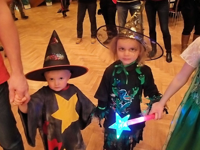 DĚTSKÝ KARNEVAL / PÍSKOMIL SE VRACÍ