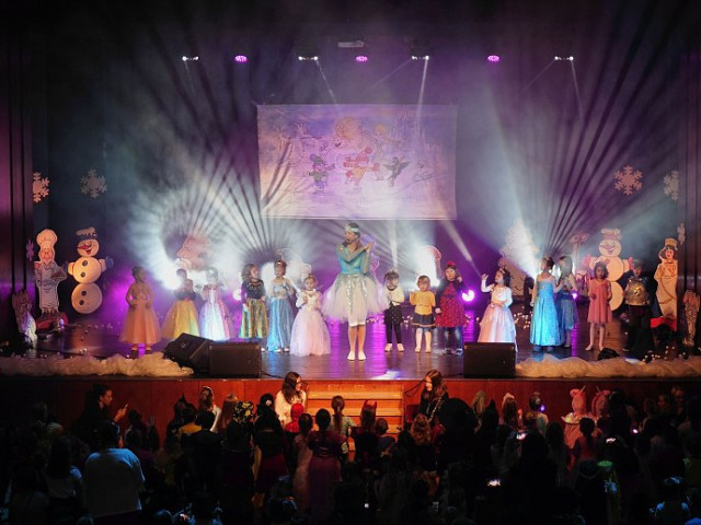 DĚTSKÝ KARNEVAL - Zpíváme a tančíme s Míšou