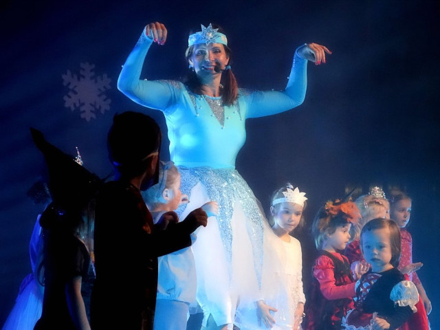 DĚTSKÝ KARNEVAL - Zpíváme a tančíme s Míšou