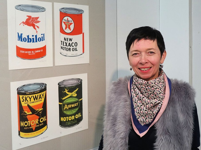 VÝSTAVA KLUBU FILATELISTŮ - PETR PTÁČEK / grafika, známková tvorba