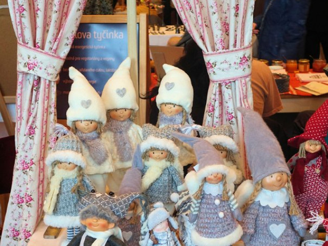 ADVENTNÍ FLER TRH