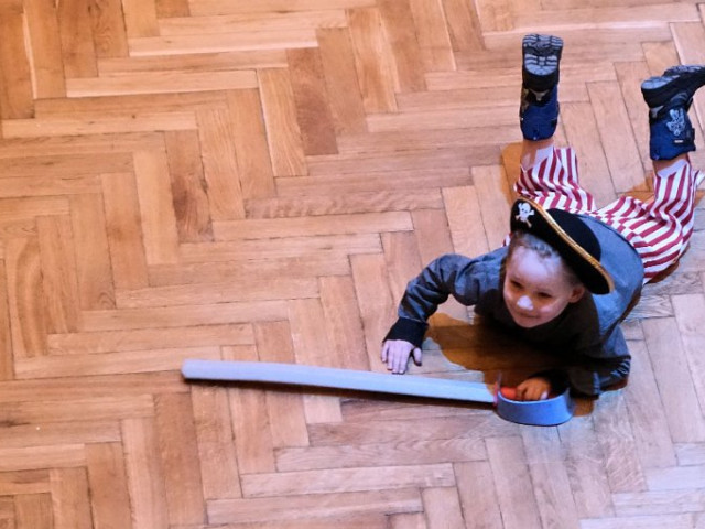 DĚTSKÝ KARNEVAL HÝBÁNKY S TÝNOU A ZDEŇKEM