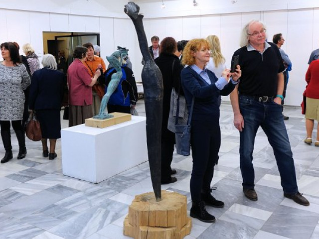 JIŘÍ NETÍK - DŘEVO/BRONZ