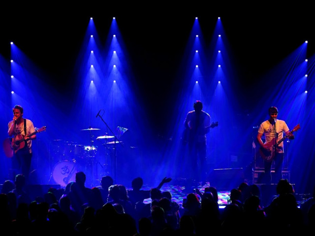TOMÁŠ KLUS / koncert