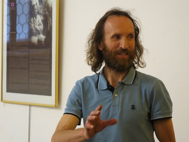 MILOŠ VLČEK / PATRIK VLČEK / Sochy / Kresby