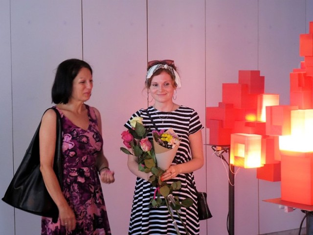 ZUZANA BARTOŠOVÁ / SVĚTELNÝ OBJEKT
