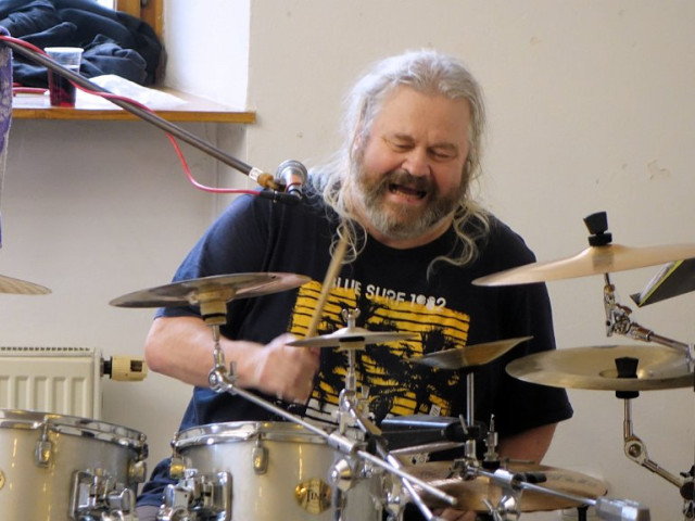 BLUES Z PANELÁKU - Pavel Hlaváč, obrazy